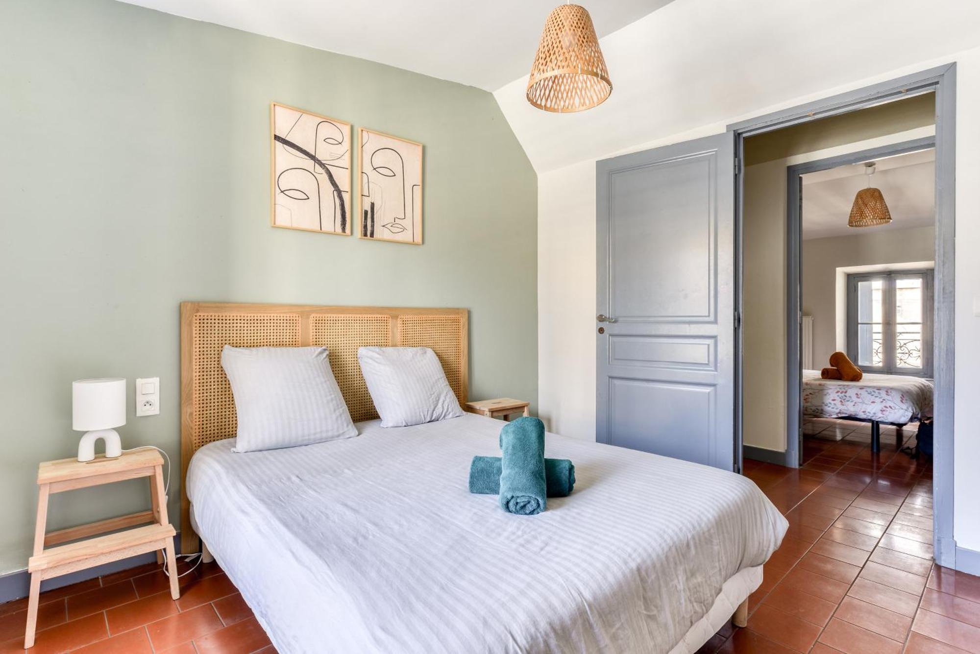 L'Escapade - Parking Gratuit - Wifi - Climatisation - Proche Cite - Tout Equipee Carcassonne Ngoại thất bức ảnh