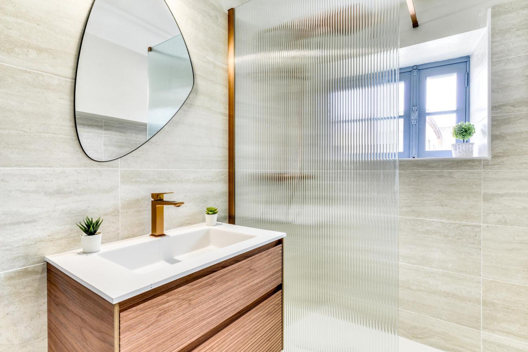 L'Escapade - Parking Gratuit - Wifi - Climatisation - Proche Cite - Tout Equipee Carcassonne Ngoại thất bức ảnh